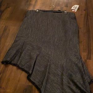 Anne Klein asymmetrical skirt 14w fringed edges
